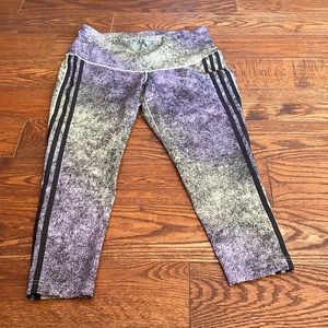 Women Capris Athletic Leggings